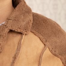 Irha hatású, zsebes, cipzáras, szőrme bélelt dzseki M/L, L/XL