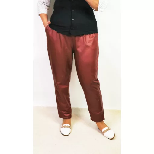 Gumis derekú, bordó színű, zsebes, latex nadrág 2XL/4XL