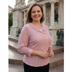   Babagalléros, anyagában mintás, nyaknál díszített, selymes, rugalmas anyagú alkalmi felső L-4XL