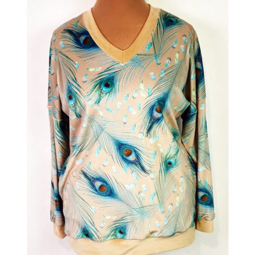 "V" nyakú, ejtett vállú, bársonyos tapintású, zsebes, bézs alapon, türkizkék mintás felső  42-52