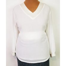 "V" nyakú, 3/4-es, fehér színű, elől diszített felső 44-52