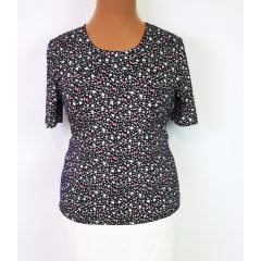   Sötétkék alapszínű, apró fehér-piros virág mintás felső 44-52