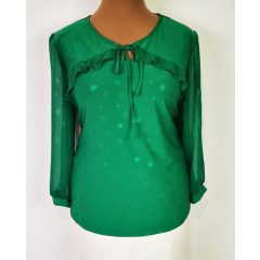   Elől-hátul tzöld színű mintás, nyaknál muszlin fodorral díszített felső 42-52