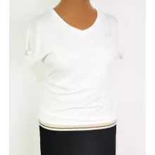 "V" nyakú, ejtett vállú, fehér színű, alul díszített, pamutos anyagú felső L-4XL