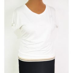   "V" nyakú, ejtett vállú, fehér színű, alul díszített, pamutos anyagú felső L-4XL