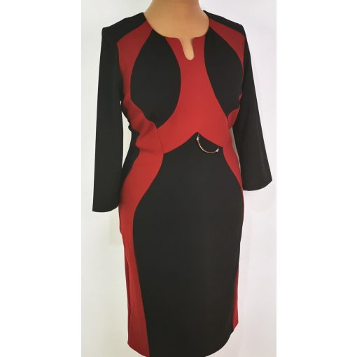 Bordó színű betéttel és csattal díszített alkalmi ruha 46-54