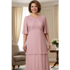   Elől   csipke rátétes, gyönyörű mályva színű,  alkalmi ruha 42-52