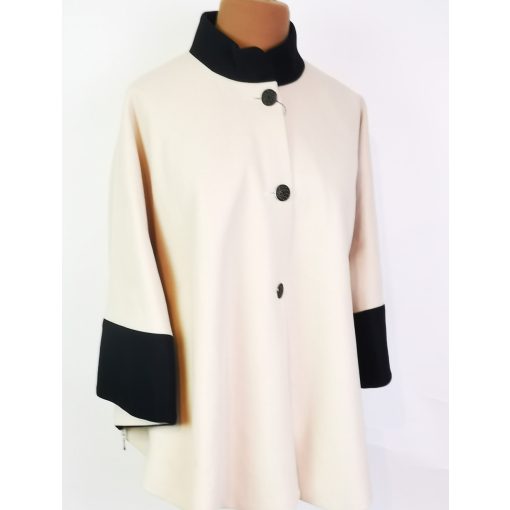Selyembéléses, bézs alapszínű, cipzárral variálható, átmeneti, alkalmi szövet kabát 4XL/5XL-5XL/6XL