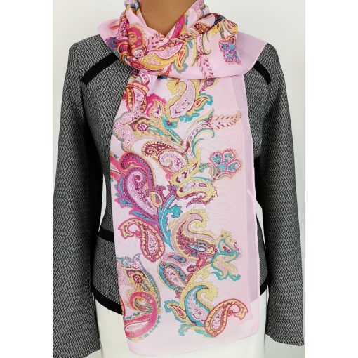 Nagy méretű, lila alapon, nagy színes virág mintás selyemkendő