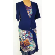 "V" nyakú, rövid ujjú, dupla anyagú, színes mintás muszlin ruha  42-52