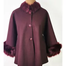 Selyembéléses, padlizsán lila színű, szőrme díszítéses, átmeneti, alkalmi szövet kabát 4XL/5XL-6XL/7XL