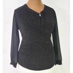   "V" nyakú, 3/4-es tüllös ujjú, fekete színű, elől-hátul ezüstösen csillogó, nyaknál díszített alkalmi felső 46-52