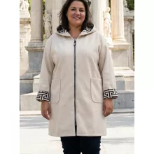 Bézs színű, kapucnis, zsebes, gallérnál díszített, cipzáras, átmeneti kabát 3XL-5XL