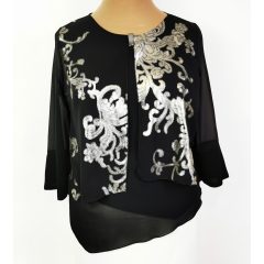   Fekete színű, enyhén csillogó, arany színű mintás alkalmi felső 42-52