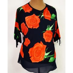   Nagy piros, rózsa virág mintával díszített, alsó részén muszlin rátétes, selymes anyagú felső 42-52