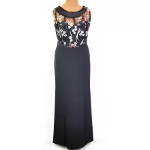 Gyönyörű, fekete színű alkalmi maxi ruha 48-60