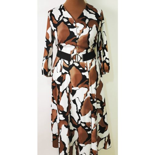 "V" nyakú, 3/4-es ujjú, deréknál szabott, loknis aljú, barna-fehér színű mintás, elől felsliccelt, alkalmi maxi ruha, ajándék övvel 42-48