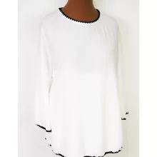 Kerek nyakú, 3/4-es tölcsér ujjú, fehér színű, pamutos anyagú felső 2XL/3XL