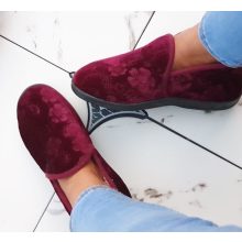 Bundabéléses, magasított szárú mamusz 36-41