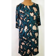 Sötétzöld alapon, barna-fekete színű mintával díszített ruha 42-52