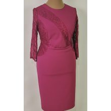 Nagyon szép, csipke  betétes, karcsúsított, kellemes, selymes anyagú, alkalmi ruha 44-54