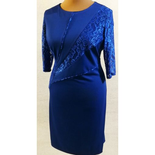 Nagyon szép csipke  betétes, karcsúsított, kellemes, selymes anyagú, alkalmi ruha 44-54