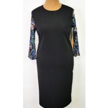 Kerek nyakú, 3/4-es csipke ujjú, fekete alapszínű, selymes anyagú ruha L-5XL