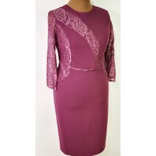 Nagyon szép csipke  betétes, karcsúsított, kellemes, selymes anyagú, alkalmi ruha 44-54