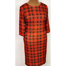 Piros alapon, zöld színű  mintával díszített ruha 42-52