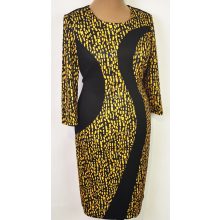 Első részén fekete betéttel díszített ruha 46-54