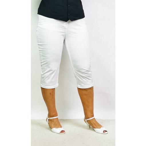 Gombos, cipzáras, elől-hátul zsebes, szövetes anyagú térdnadrág 33-42