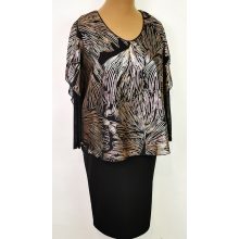 "V" nyakú, 3/4-es ujjú, tüllös ujjú, anyagában mintás, muszlin rátétes alkalmi ruha 44-54