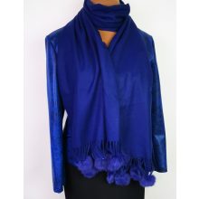 Nagy méretű, puha, poláros anyagú, rojttal díszített  sál