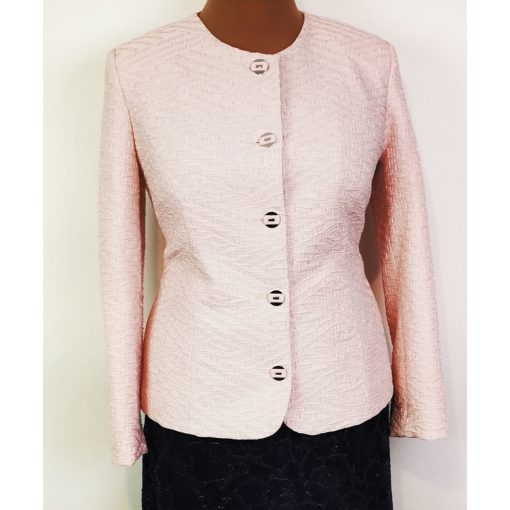 Selyembéléses, nagyon szép púder rózsaszín színű blézer 44-52