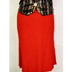   Hátul cipzáras, selyembléses, pamutos anyagú szoknya 42-50