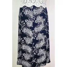 Gumis derekú, 6 cikkes, sötétkék alapszínen, fehér színű mintás szoknya 3XL/5XL